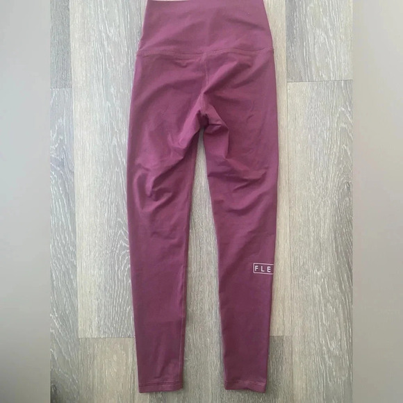 Fleo Pink‎ Full Length Leggings XS - Picture 2 of 3